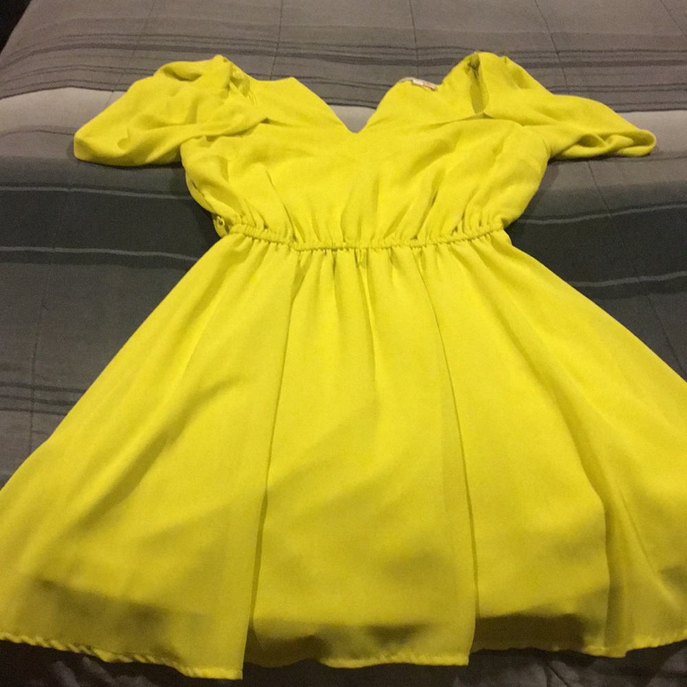 GB dress